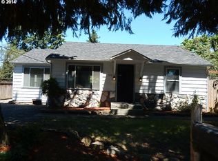 924 W M St, Springfield, OR 97477
