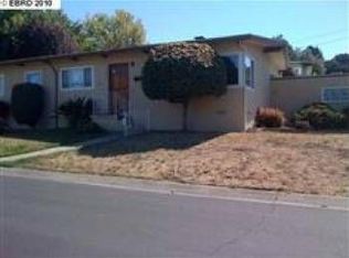 1005 E Meadow Ave, Pinole, CA 94564