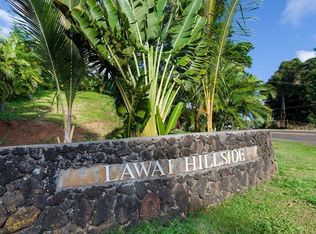 3530 Pua Kenikeni St, Kalaheo, HI 96741