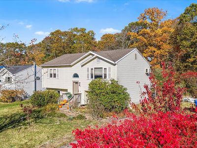79 Cottonwood Lane, Uncasville, CT, 06382