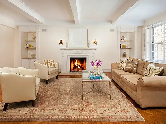 Sold by Sotheby's International Realty | media 15