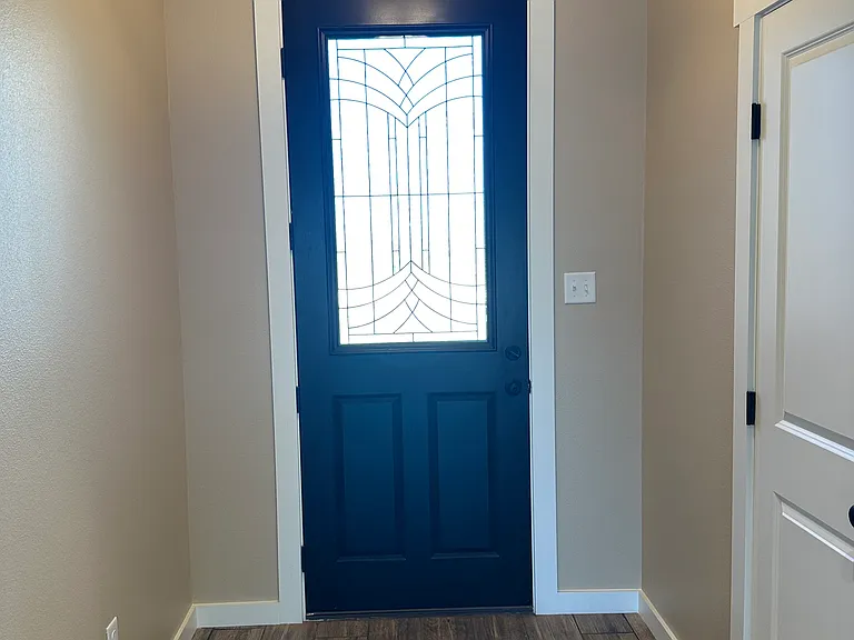 3950 Ruth Ln — Photo 3