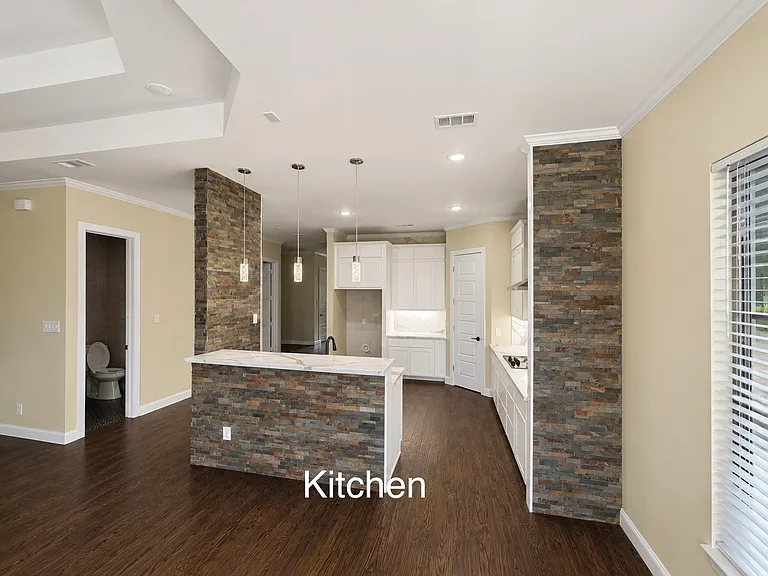 321 Bounding Main St — Photo 31