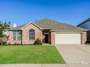 703 Dover Park Trl, Mansfield, TX 76063