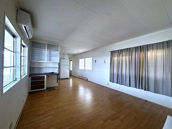 5th image of 6411 Hawaiian Dr #6411