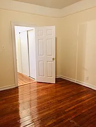 Rented by Roberto Guilbet, LREB