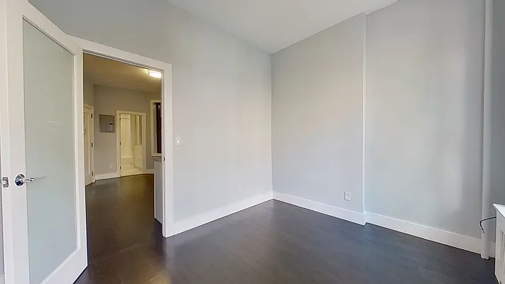 Rented by Compass | media 18