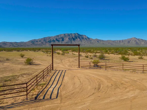 0 W Pete Road #D, Aguila, AZ 85320
