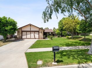 1045 Bascomb Dr, Riverside, CA 92507