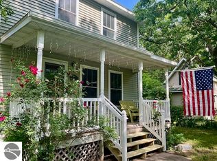 958 Barlow St, Traverse City, MI