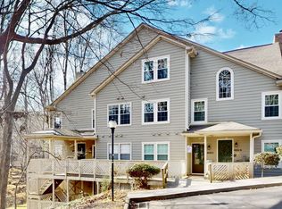 6039 Gray Gate Ln APT D, Charlotte, NC 28210