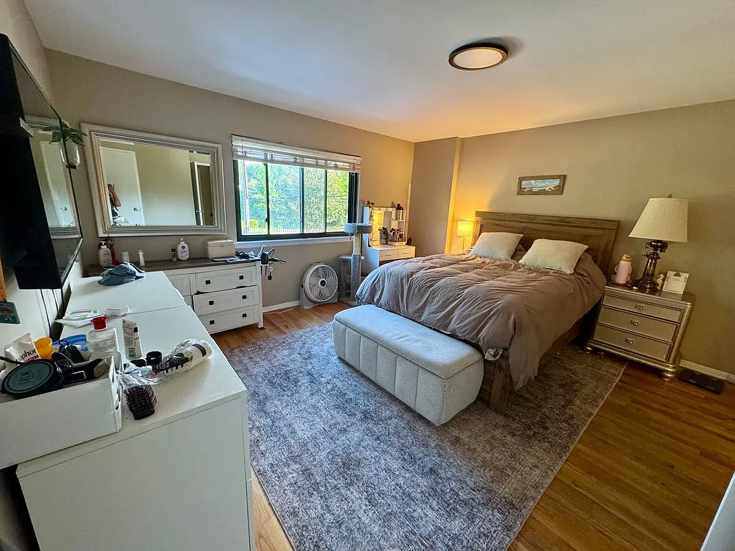 2 bed, 3.0 bath, 1125 sqft, $3,600 — Photo 4