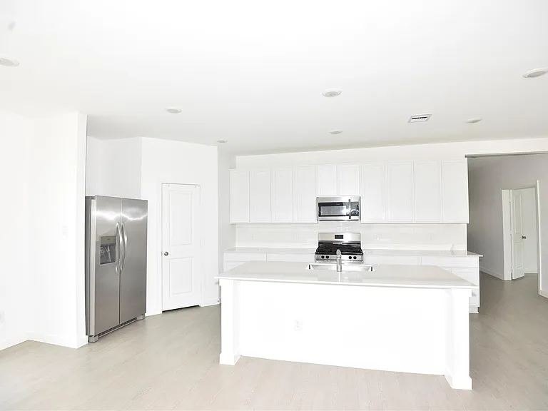 16618 Texas Palmetto Way — Photo 9