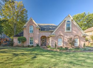 405 Brook Ridge Dr, Cordova, TN 38018