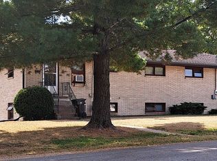 416 Hill St, East Dubuque, IL 61025