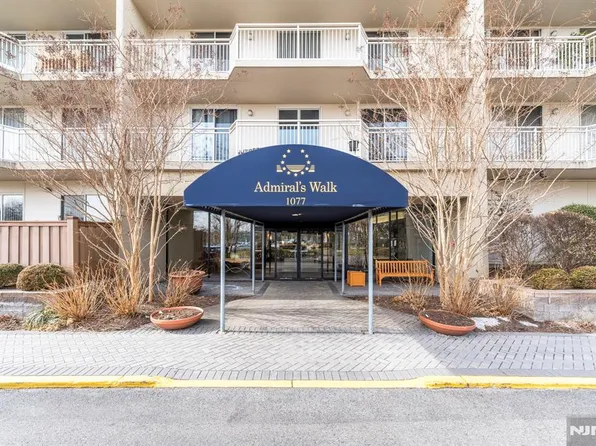 1077 River Rd #401N, Edgewater, NJ 07020