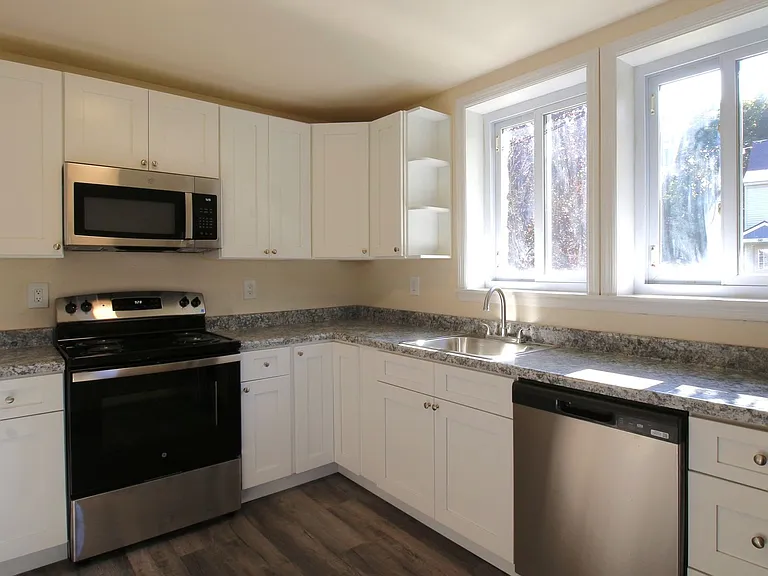 Hopewell Gardens Apartments — Photo 20