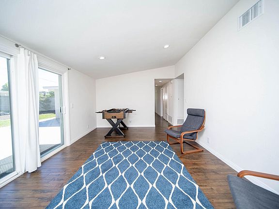 3rd image of 708 Greenbank Ave