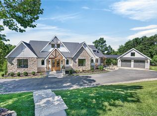 903 Dogwood Rd, Lake Ozark, MO 65049