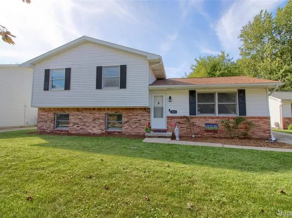 565 N Roessler St, Monroe, MI 48162