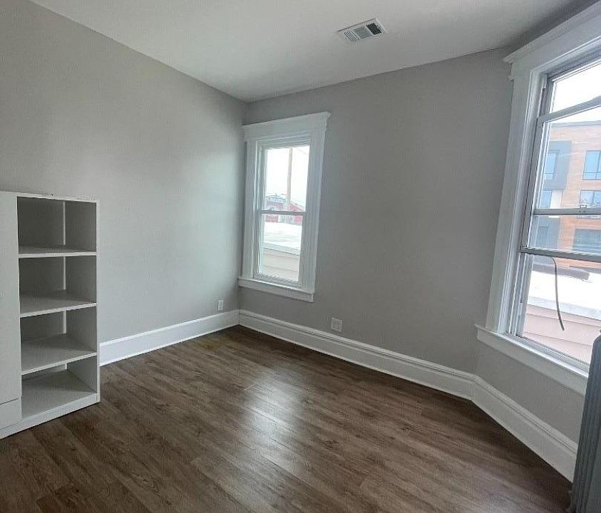 1st image of 618 Washington Ave