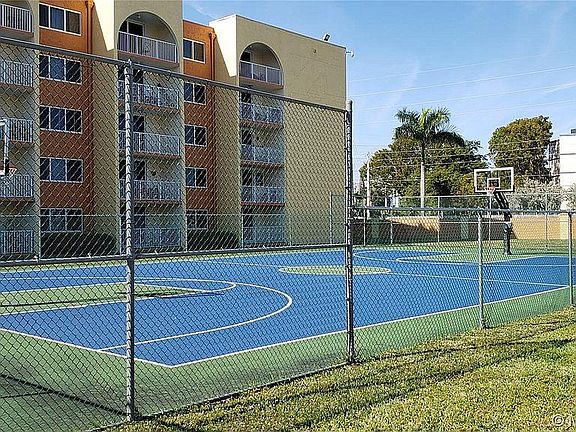 3rd image of 6980 NW 186th St APT 119