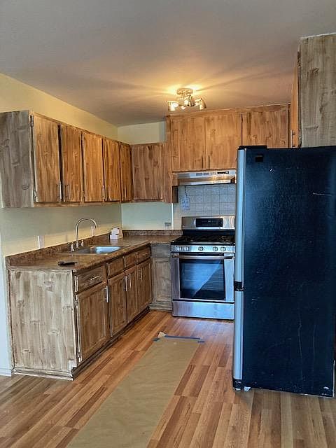 1st image of 1324 Celis St APT B