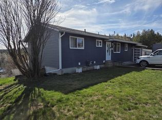 504 Mark Rd, Troy, ID 83871