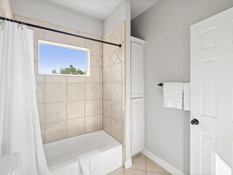 Upstairs Jack and Jill Bathroom