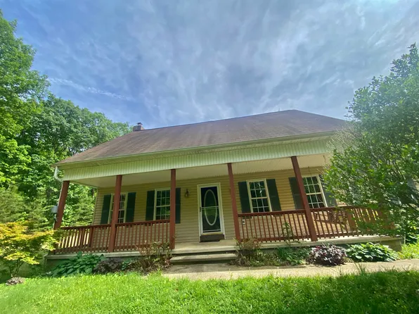 69 Kaolin Spring Ln, Greenville, VA 24440