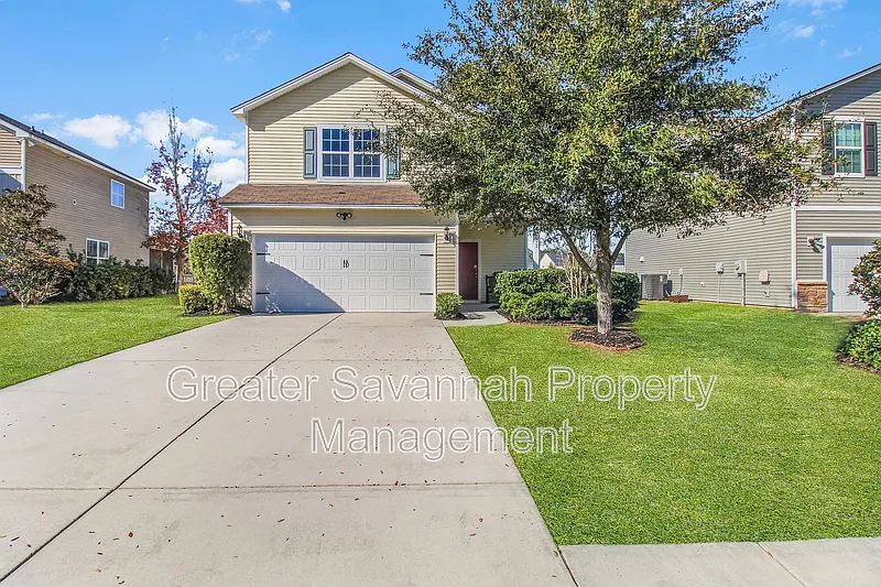 4 bed, 2.5 bath, 2025 sqft, $2,700 — Photo 2