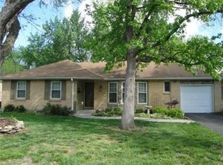 514 W Cedar St, Olathe, KS 66061