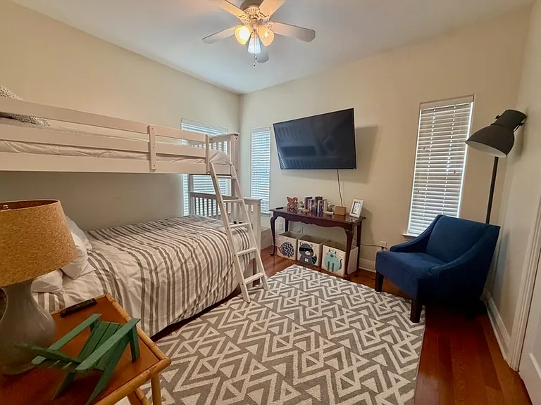 53 Maple St — Photo 14