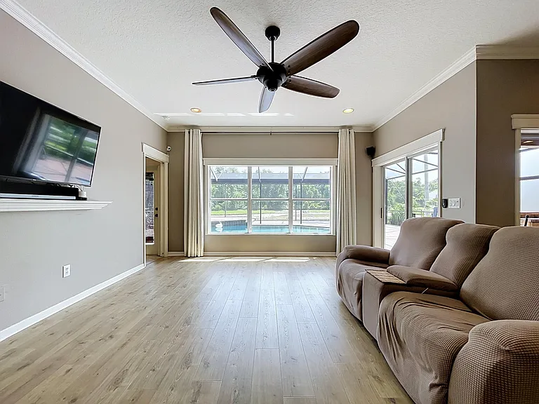 11524 Pennsville Ct — Photo 26