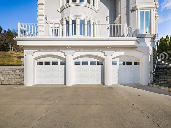 5th image of 4260 Ajax Ct