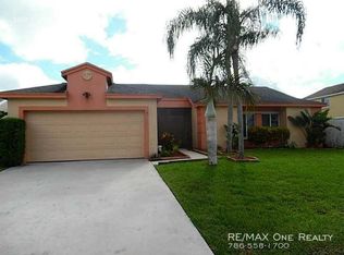 9952 Robins Nest Rd, Boca Raton, FL 33496