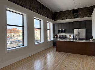 610 Adams St #1, Bay City, MI 48708