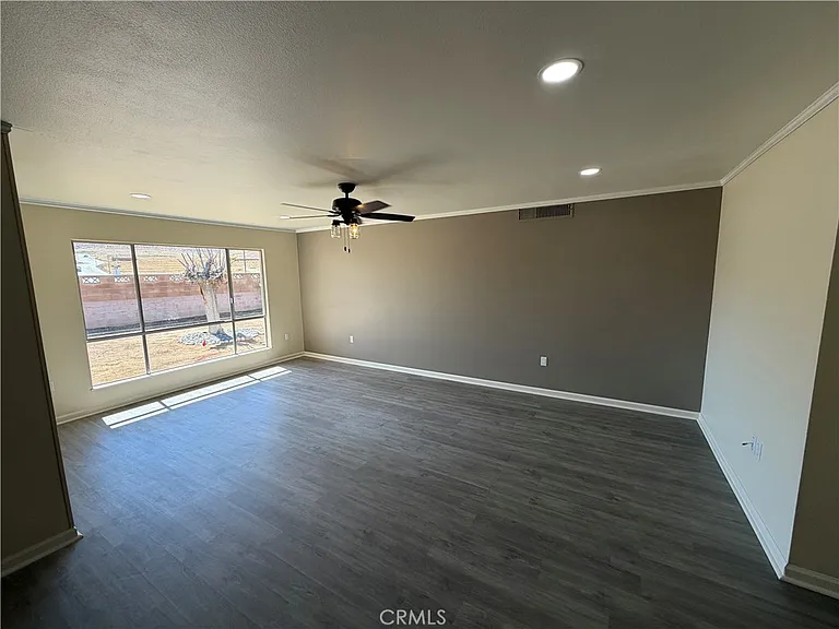 28461 Portsmouth Dr — Photo 4