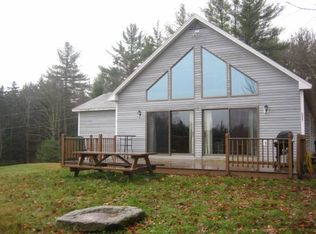 669 S Main St, Newport, NH 03773