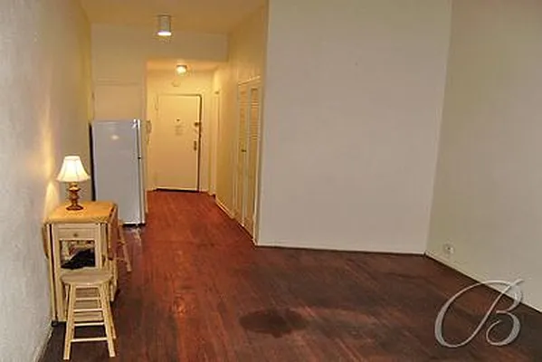 Sold by Bellmarc Realty | media 22