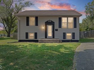 820 Morningstar Dr, Mooresville, IN