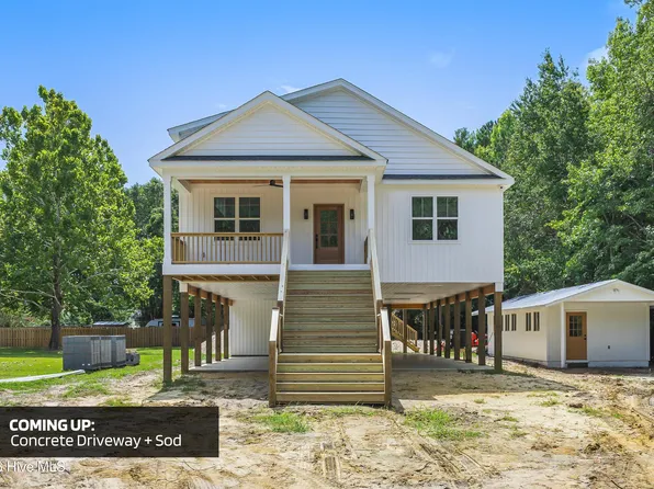 203 Sand Dollar Lane, Hampstead, NC 28443