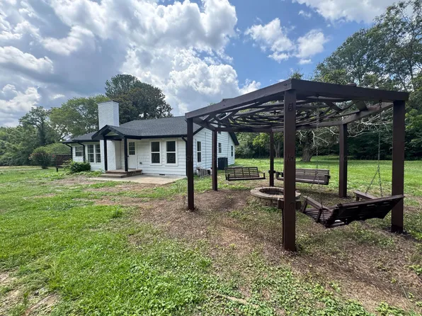 180 Mary Austin Rd, Cordova, AL 35550