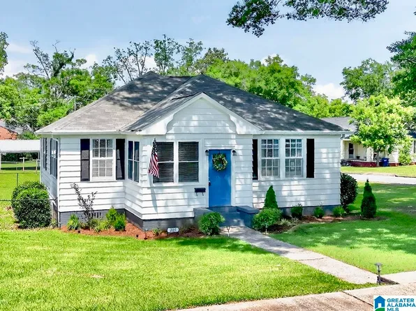 203 Judson St, Talladega, AL 35160