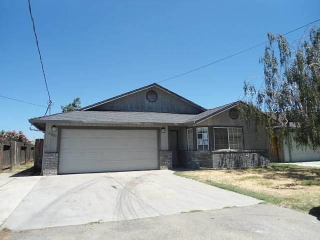 1st image of 2661 Valley Dr