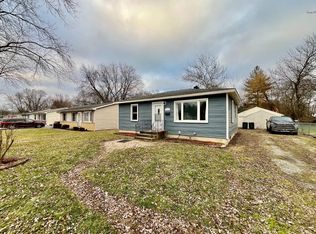 3605 Saint Joseph Pl, Hobart, IN 46342