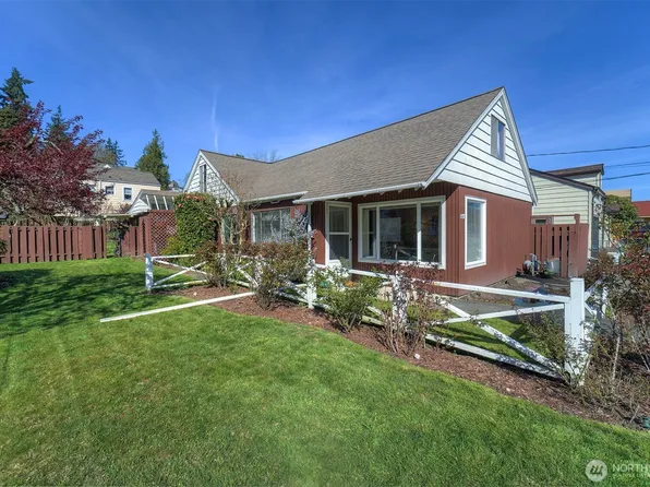 1537 Snyder Avenue, Bremerton, WA 98312