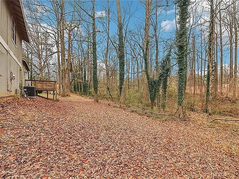 4173 Alicia Ct — Photo 3