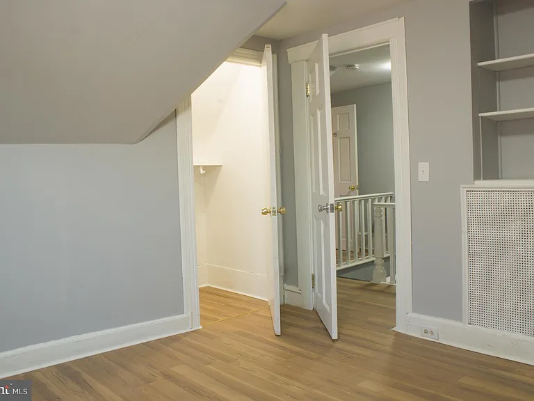 936 Carteret Ave — Photo 25
