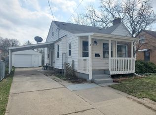 814 Sylvia St NW, Grand Rapids, MI 49504